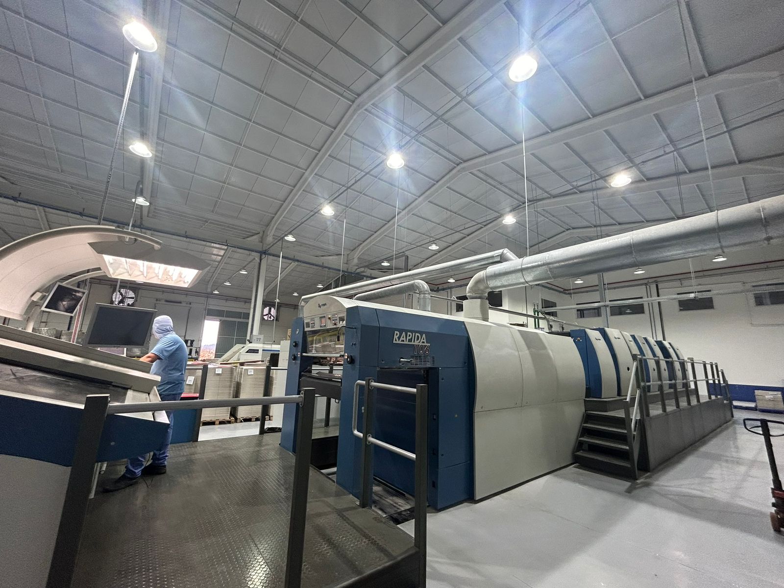 WhatsApp Image 2024-09-01 at 22.25.17 (3).jpeg